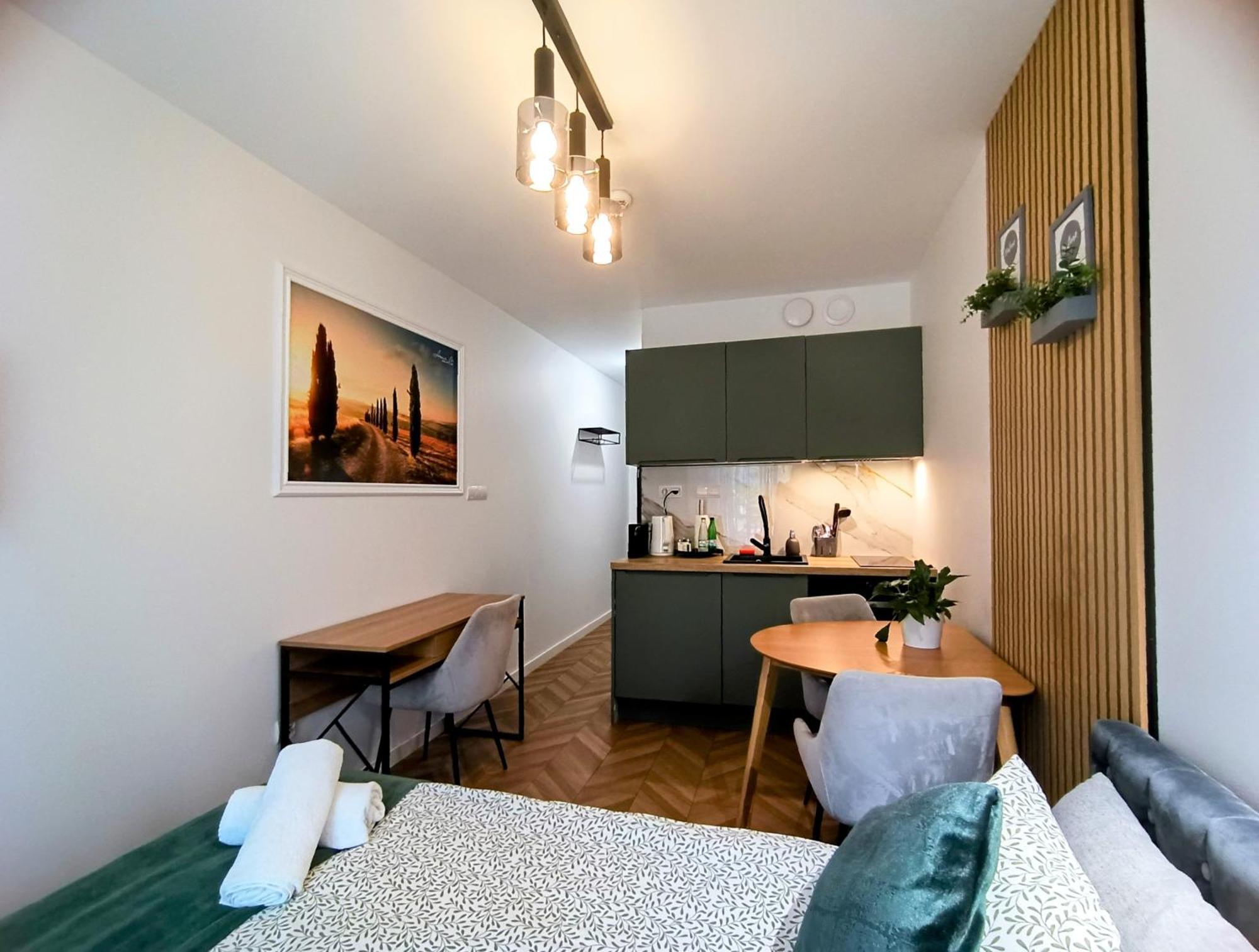 Amamolto Select - Wloskie Apartamenty, Restauracja, Bezplatny Parking Wroclaw Exterior photo